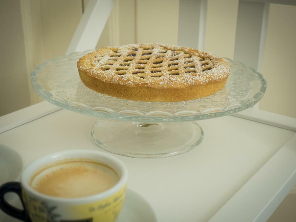 Ajde Rooms & Breakfast Трани Экстерьер фото