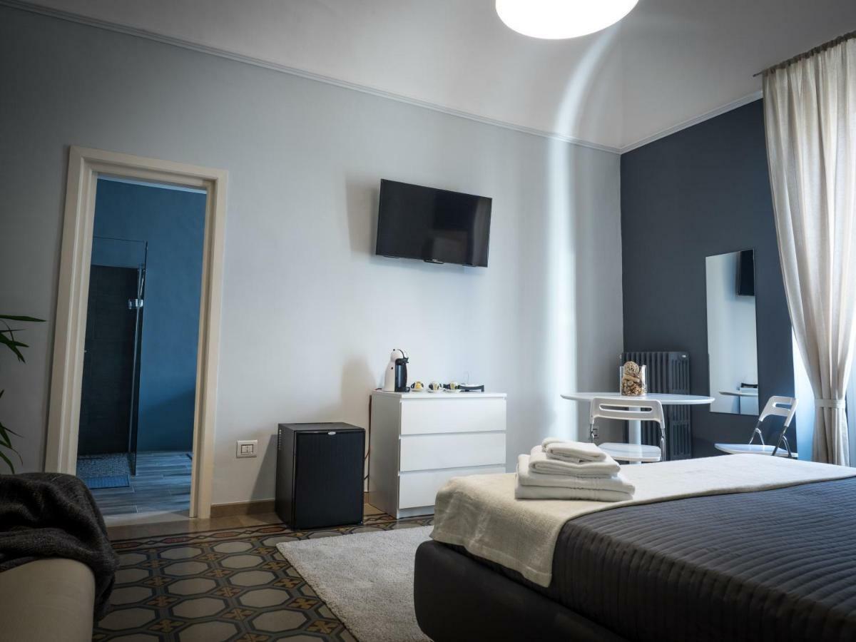 Ajde Rooms & Breakfast Трани Экстерьер фото